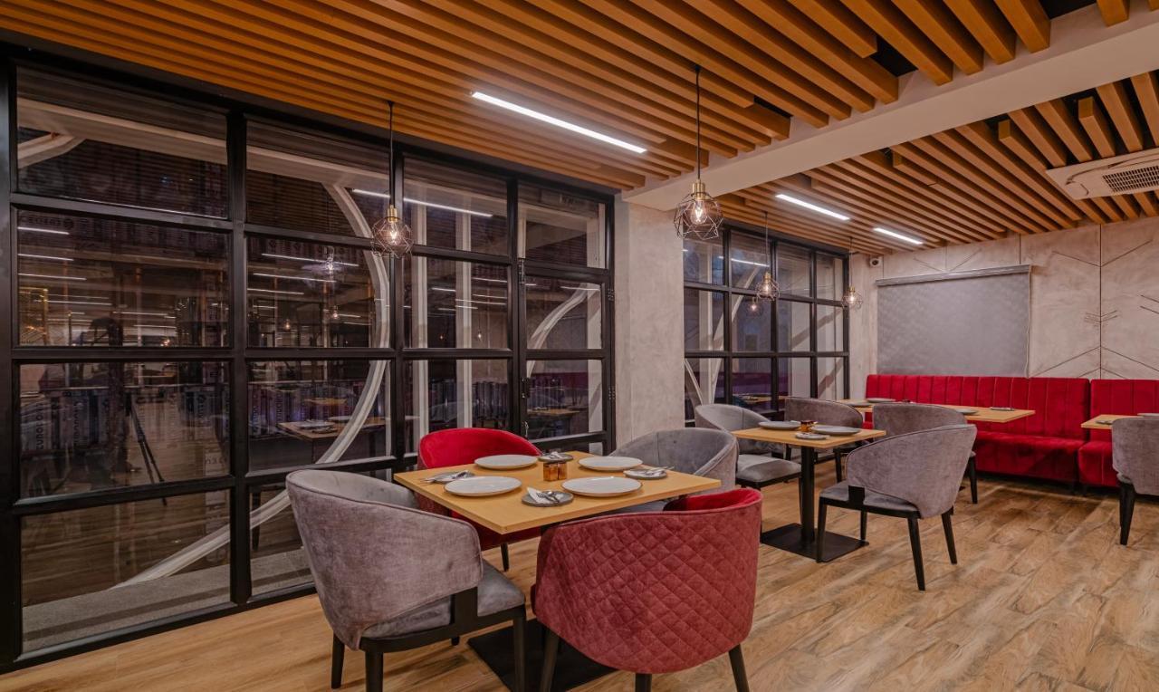 Treebo Premium D Consulate Hotel Hyderabad Ngoại thất bức ảnh