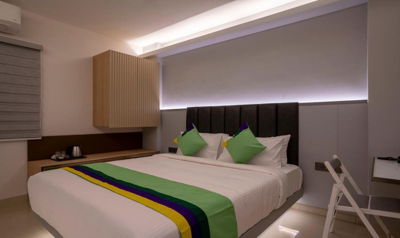 Treebo Premium D Consulate Hotel Hyderabad Ngoại thất bức ảnh