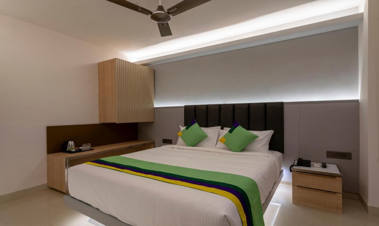 Treebo Premium D Consulate Hotel Hyderabad Ngoại thất bức ảnh